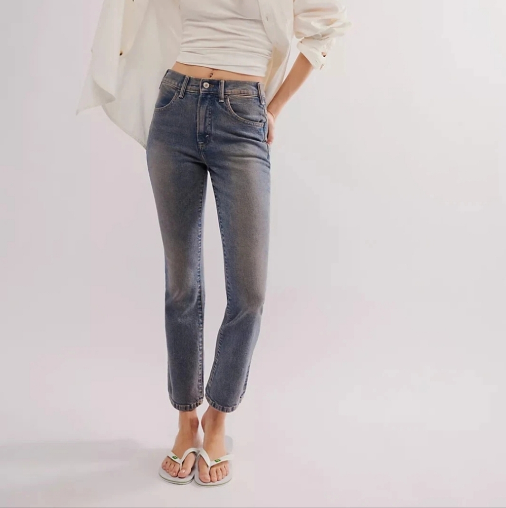 Free People Low Maintenance Mid Rise Crop Boot Jeans